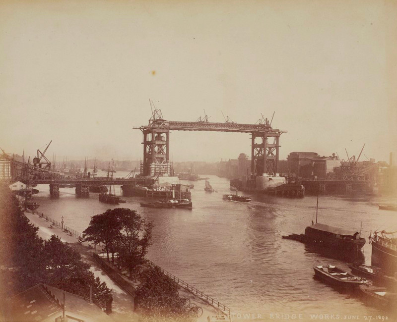 tower bridge 1892 london