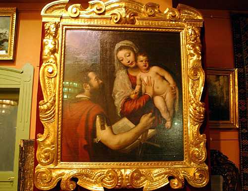 tiziano mária gyermekével