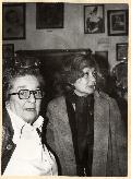 Gobbi Hilda Ruttkai Évával a Bajor Gizi Színészmúzeumban. 1980-as évek. Makky György felvétele