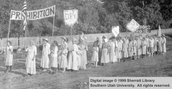 szesztilalom_nők 1917